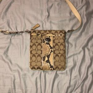 Small crossbody Coach purse. Price is negotiable!